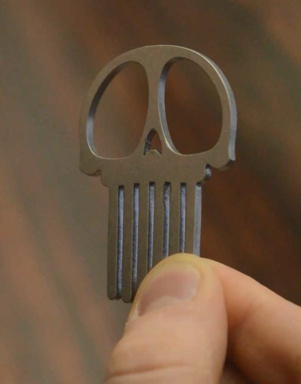 Stainless Steel Kawaii Skull Comb: Beard Comb Keychain Fidget Charm